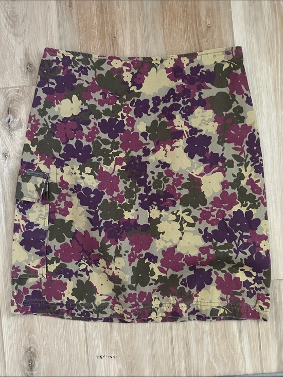 Calvin Klein Dresses & Skirts - Calvin Klein Floral Denim Cargo Skirt 8